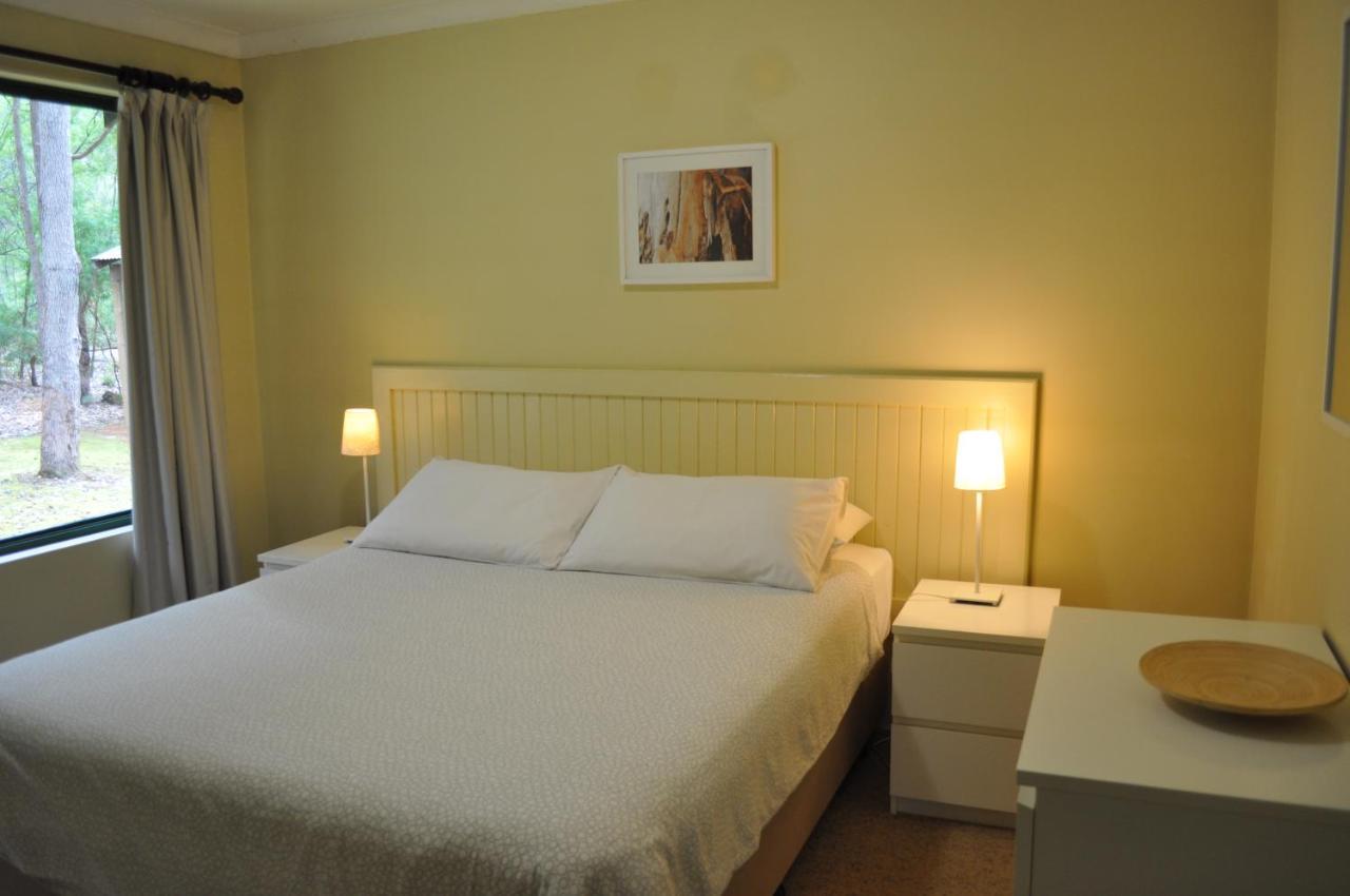 Karri Valley Chalets Pemberton Esterno foto
