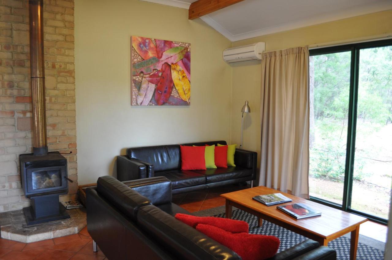 Karri Valley Chalets Pemberton Esterno foto